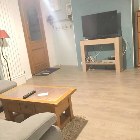 Дом отдыха Maison Accueillante A Avec Cheminee