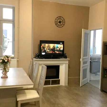 Maison Accueillante A Avec Cheminee Feriehus *