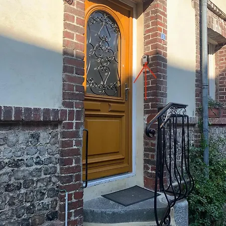 Maison De 3 Avec Vue Sur La Et Wifi A La Bataille Hébergement de vacances
